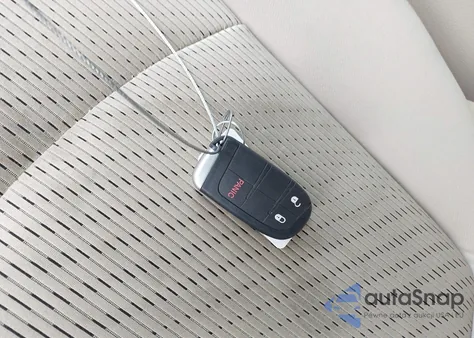 2013 Dodge Journey American Value Pkg из США, поврежденный, VIN 3C4PDCAB0DT529963